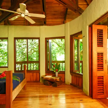 Playa Nicuesa Rainforest Eco Sanctuary Golfito Exterior photo